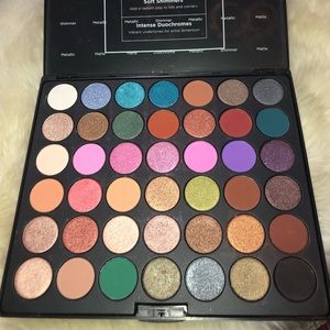 BH Cosmetics Ultimate Artistry Palette 🎨🤩😍